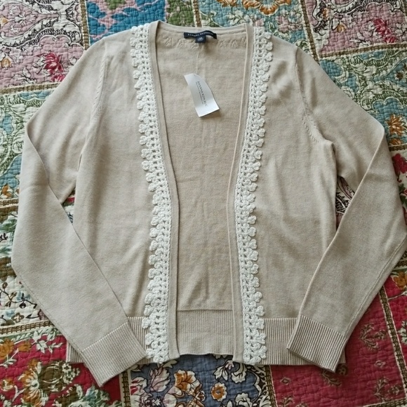 Banana Republic Sweaters - NWT BR Cardigan